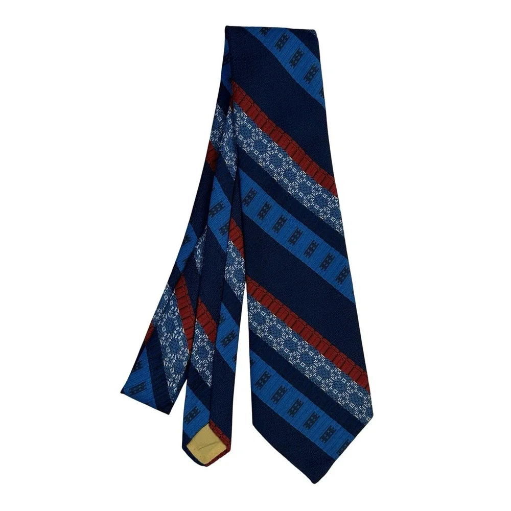 Vintage Prince Consort‎ Golden Clasp Necktie Blue Red Patterned